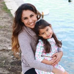 Meet your Posher, Jamye